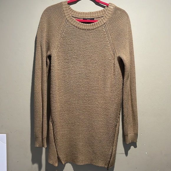 Mossimo Long Sweater Zipper Sides Camel/Gold Color - Picture 6 of 9